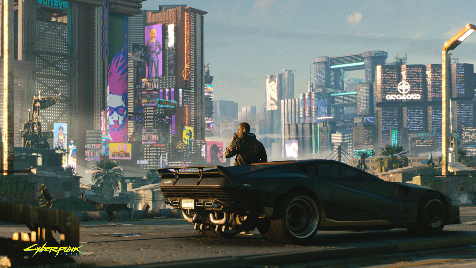 Fond d'écran officiel cyberpunk 2077, en premier plan un runners et ca voiture et en fond Nightcity en plein jour avec des néon et autre pancarte publicitaire de couleur